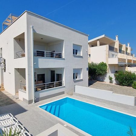 Apartments Le Mare - Pool, Sandstrand, Meerblick, W-Lan, Grill Privlaka  Eksteriør bilde