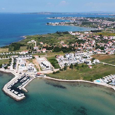 Apartments Le Mare - Pool, Sandstrand, Meerblick, W-Lan, Grill Privlaka  Eksteriør bilde