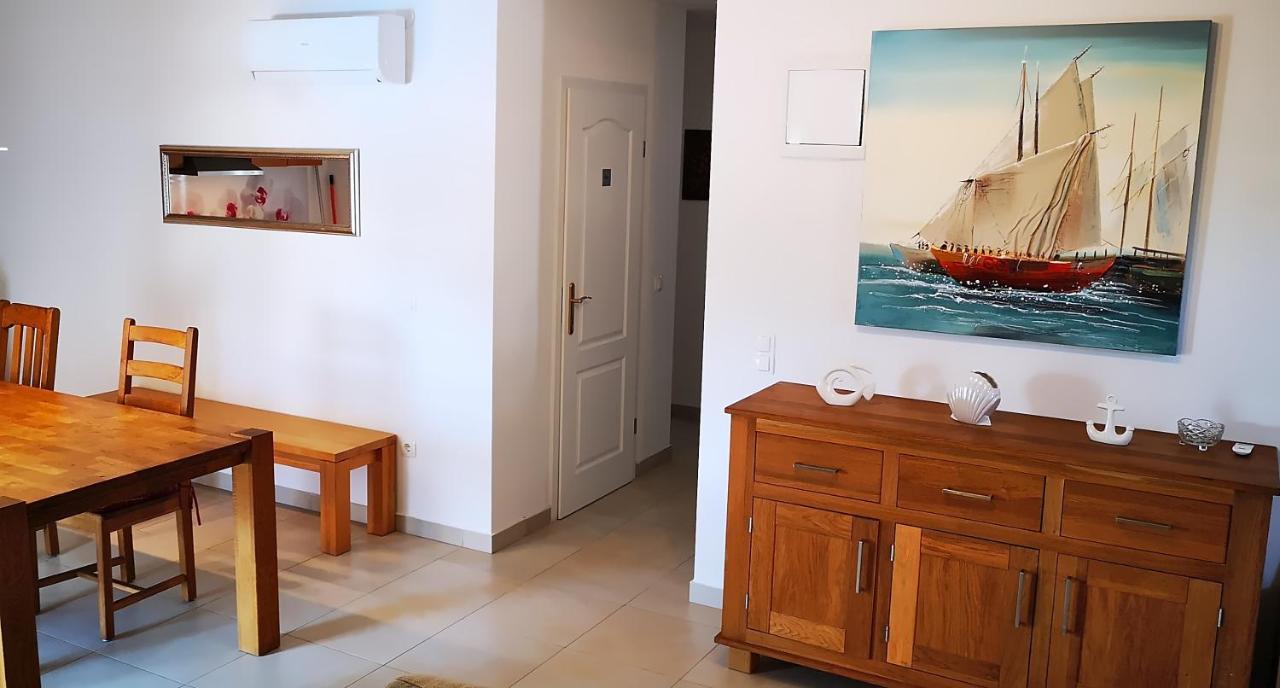 Apartments Le Mare - Pool, Sandstrand, Meerblick, W-Lan, Grill Privlaka  Eksteriør bilde