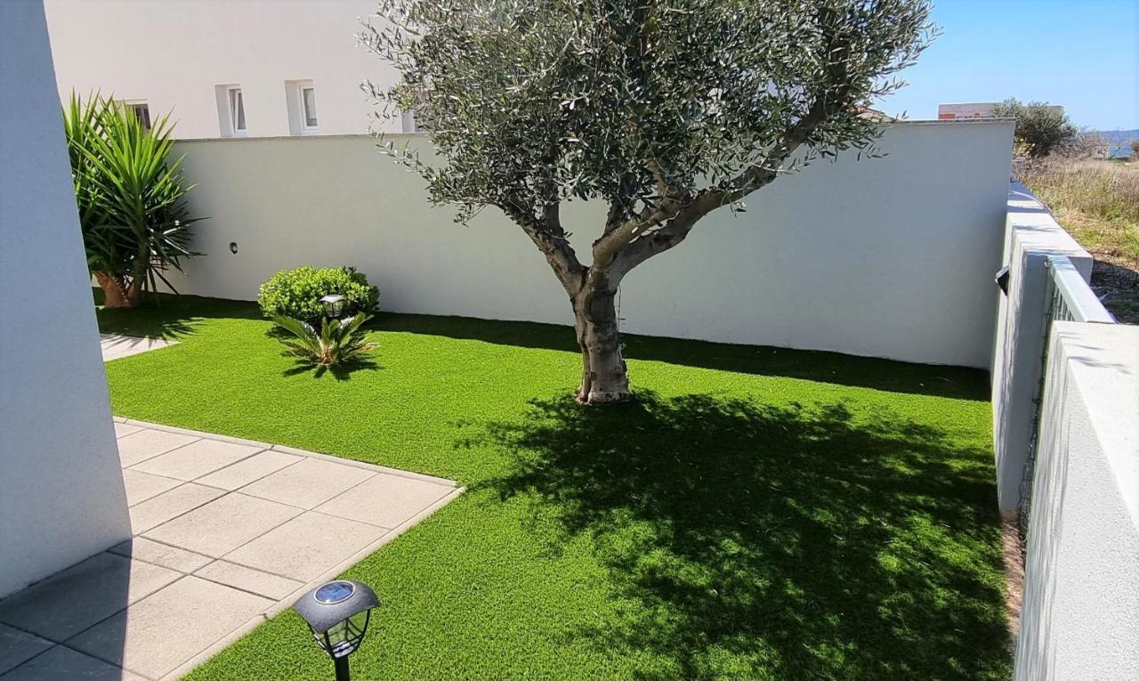 Apartments Le Mare - Pool, Sandstrand, Meerblick, W-Lan, Grill Privlaka  Eksteriør bilde