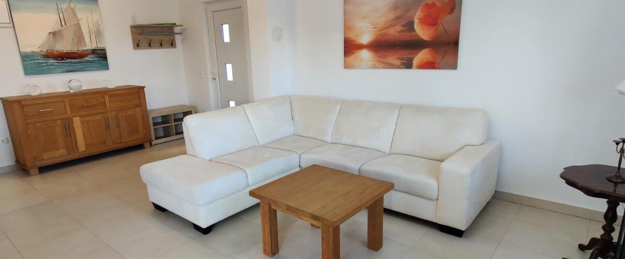 Apartments Le Mare - Pool, Sandstrand, Meerblick, W-Lan, Grill Privlaka  Eksteriør bilde