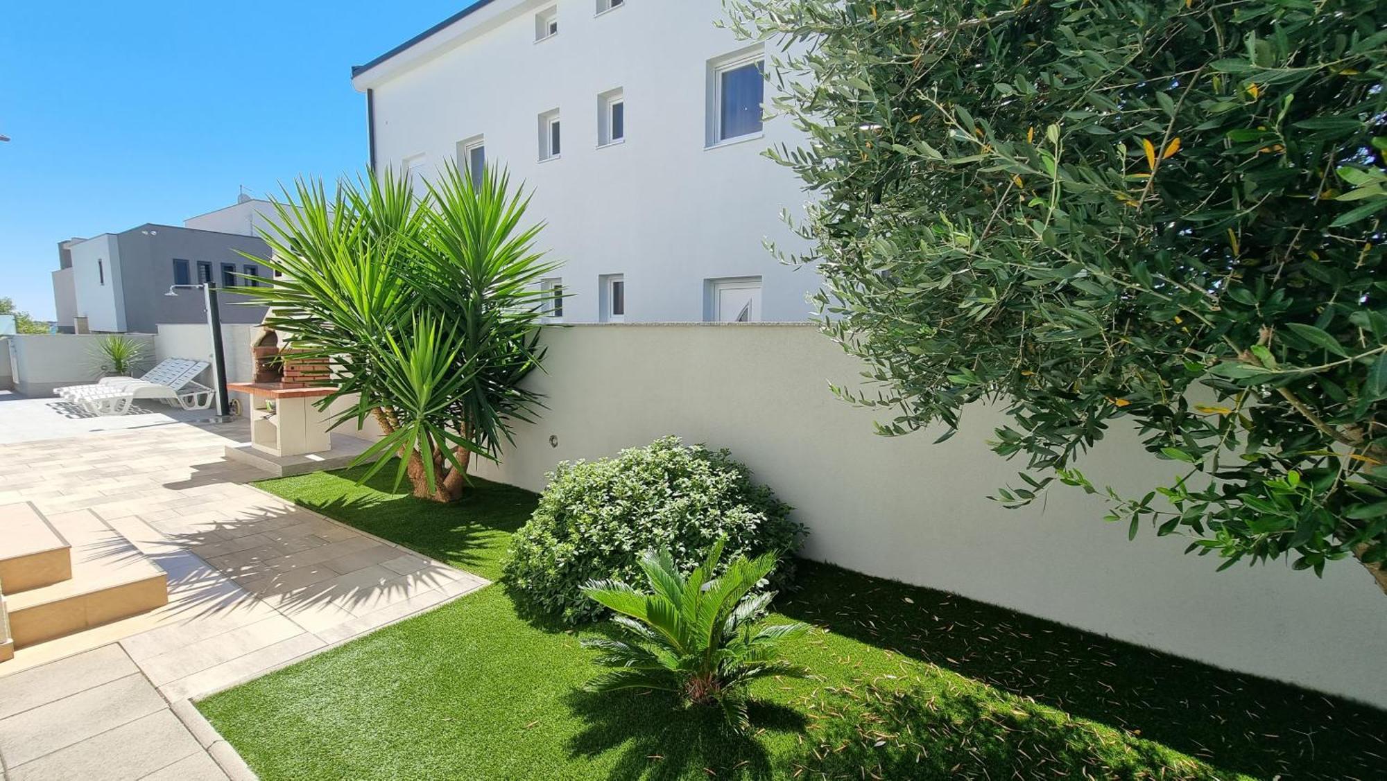 Apartments Le Mare - Pool, Sandstrand, Meerblick, W-Lan, Grill Privlaka  Eksteriør bilde
