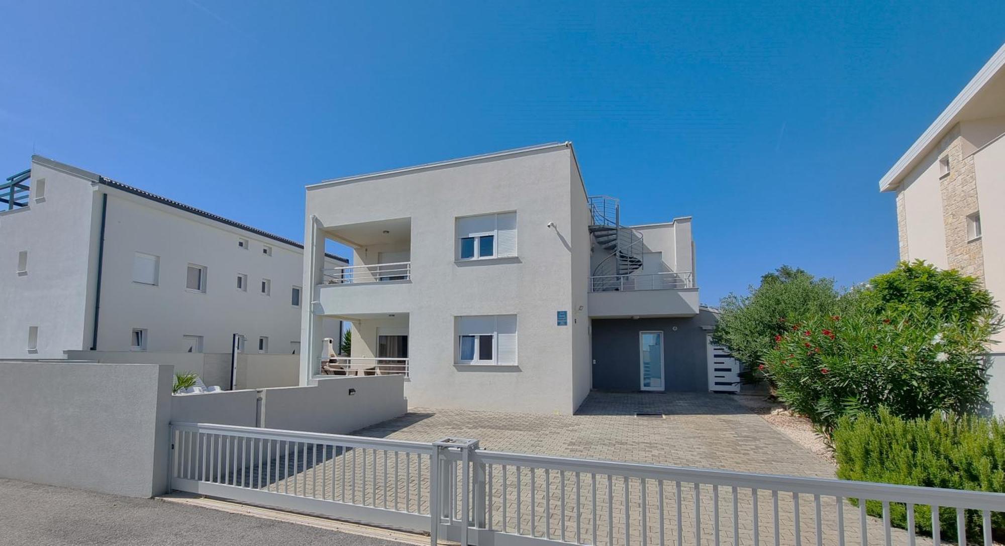 Apartments Le Mare - Pool, Sandstrand, Meerblick, W-Lan, Grill Privlaka  Eksteriør bilde